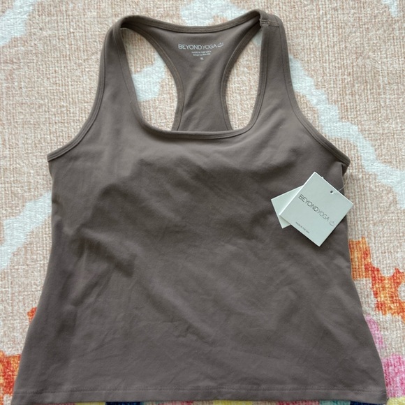 Beyond Yoga Tops - NWT Beyond Yoga Spacedye Step Up Racerback Tank SD4002. Size Extra Large. Brown